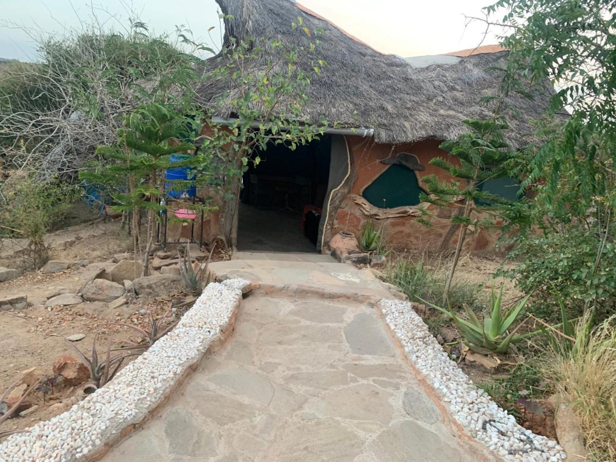 Вилла Lion'S Cave Camp, Samburu Archers Post Экстерьер фото