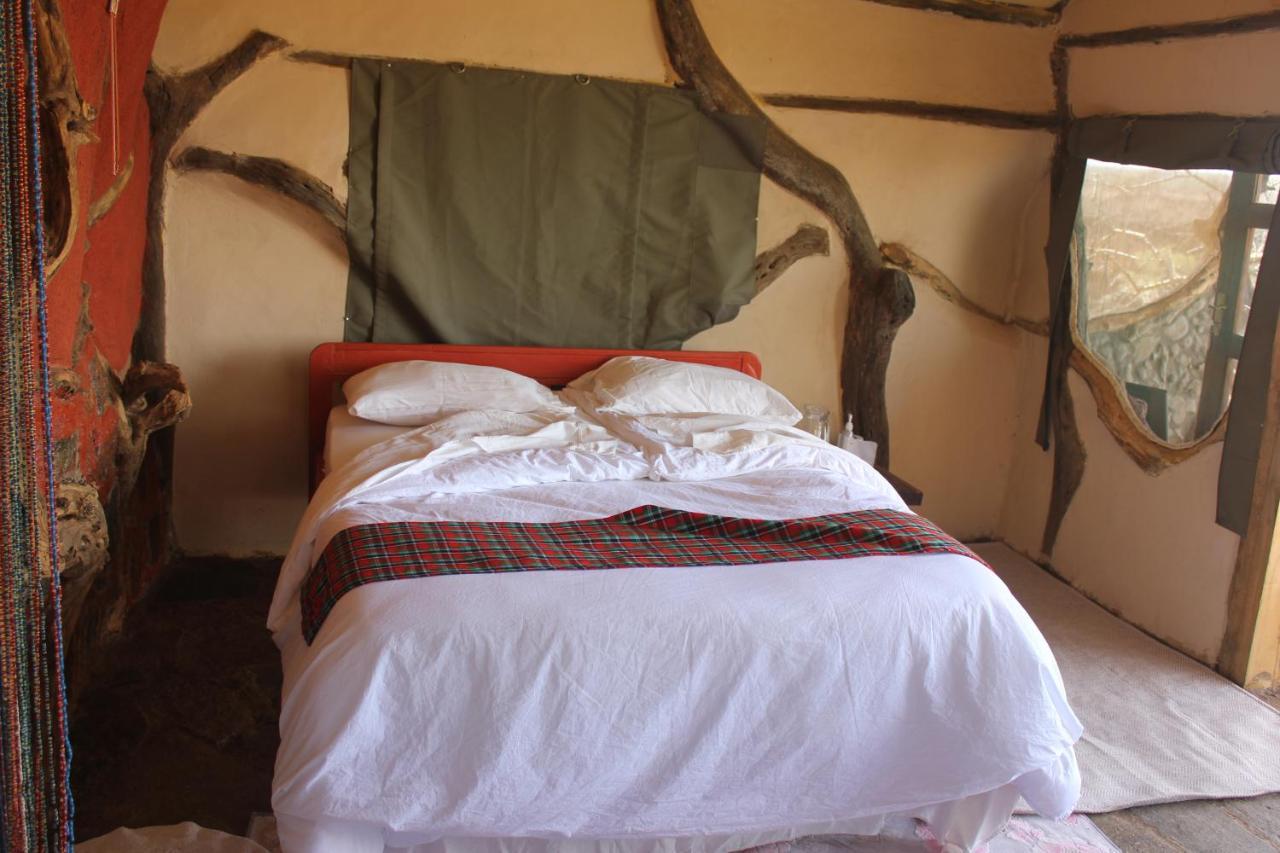 Вилла Lion'S Cave Camp, Samburu Archers Post Экстерьер фото