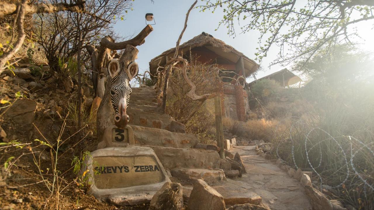 Вилла Lion'S Cave Camp, Samburu Archers Post Экстерьер фото