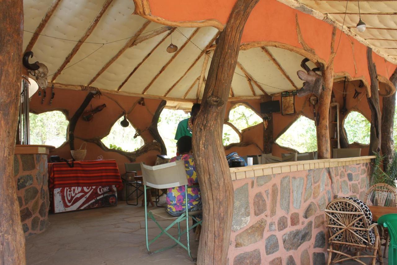 Вилла Lion'S Cave Camp, Samburu Archers Post Экстерьер фото