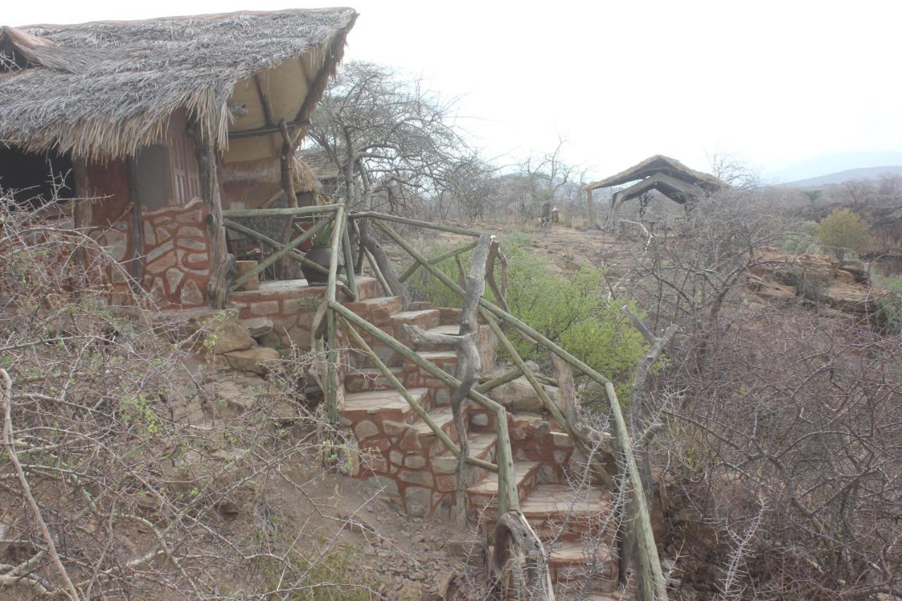 Вилла Lion'S Cave Camp, Samburu Archers Post Экстерьер фото