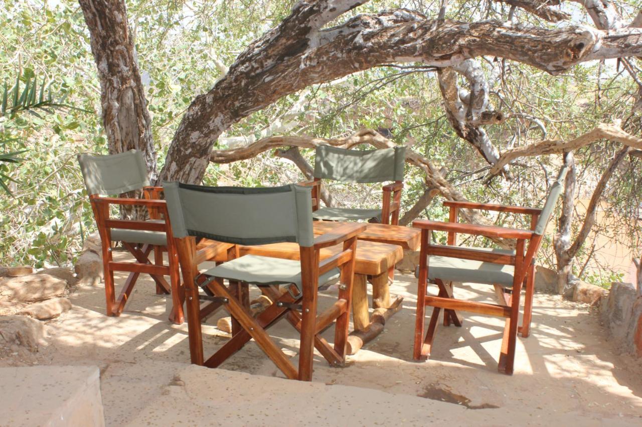 Вилла Lion'S Cave Camp, Samburu Archers Post Экстерьер фото